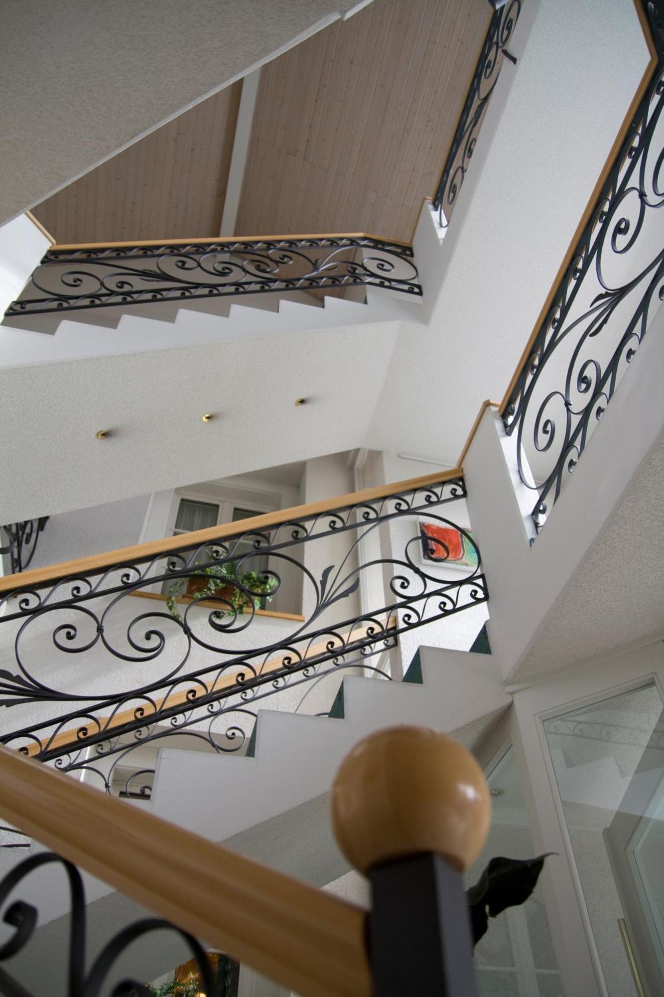 Hotel Krone Überlingen am Ried Singen Buitenkant foto