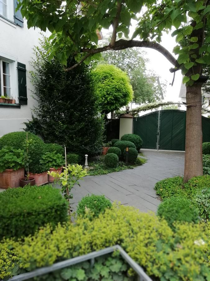 Hotel Krone Überlingen am Ried Singen Buitenkant foto